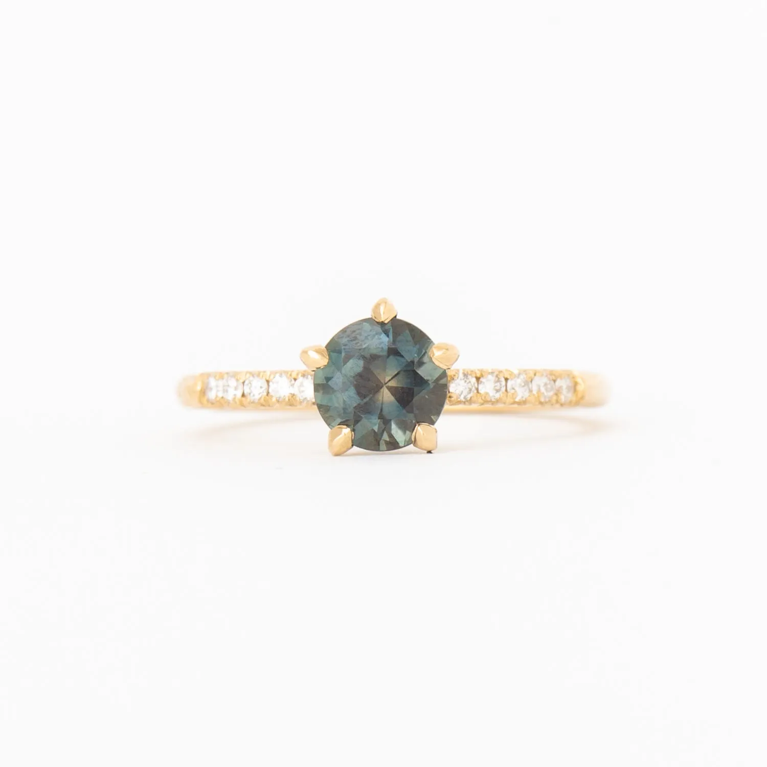 1.00 ct Teal Sapphire Pavé Vault Ring