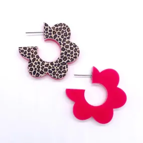 1.5 Flippy Acrylic Hoop Earrings - Leopard & Pink