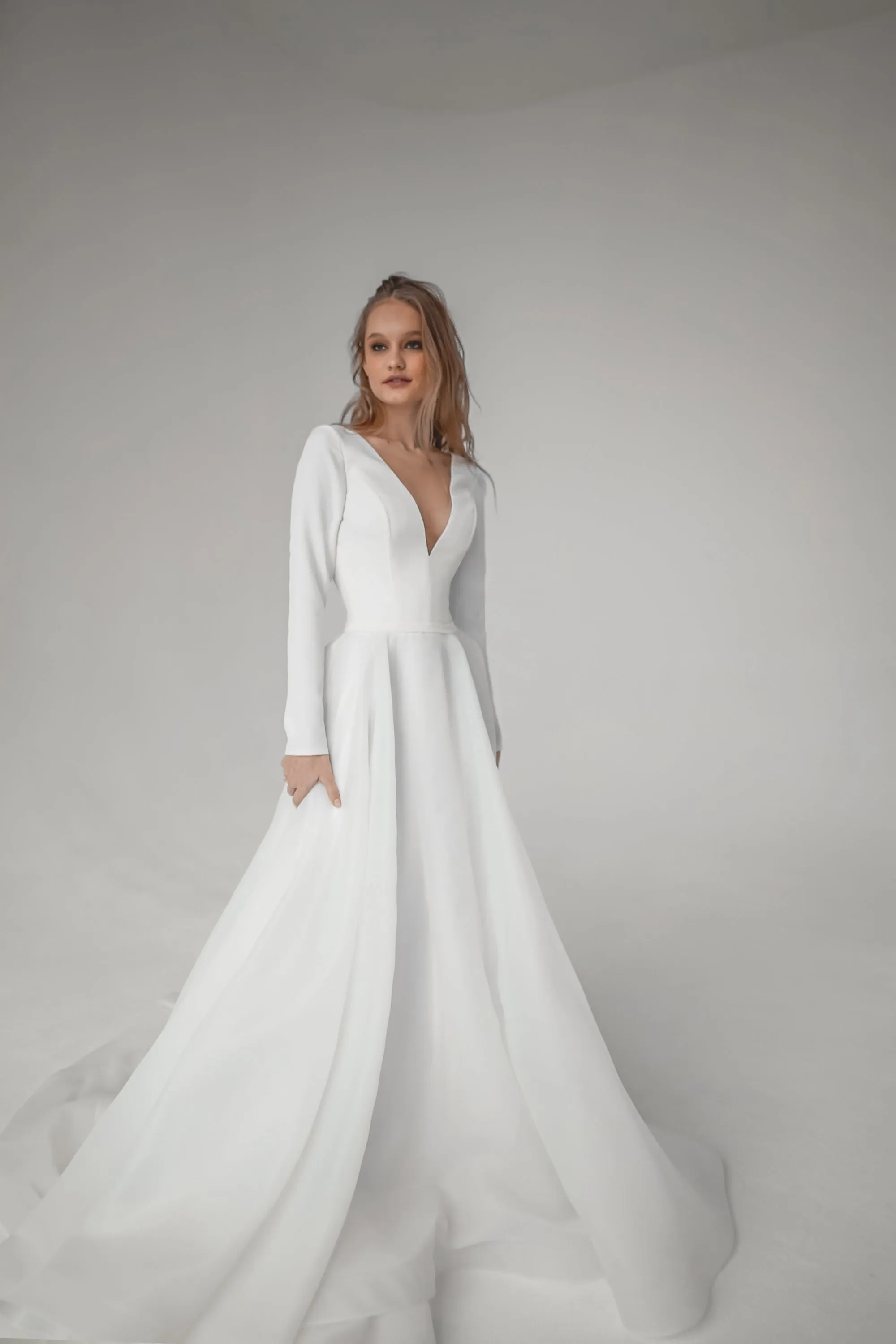 Minimalist Organza Wedding Dress Tayra