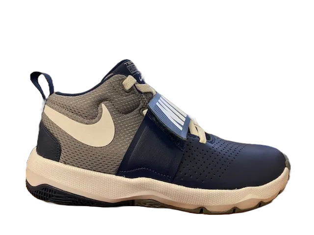 Nike junior bastek shoe Team Hustle 8 881941 401 midnight navy