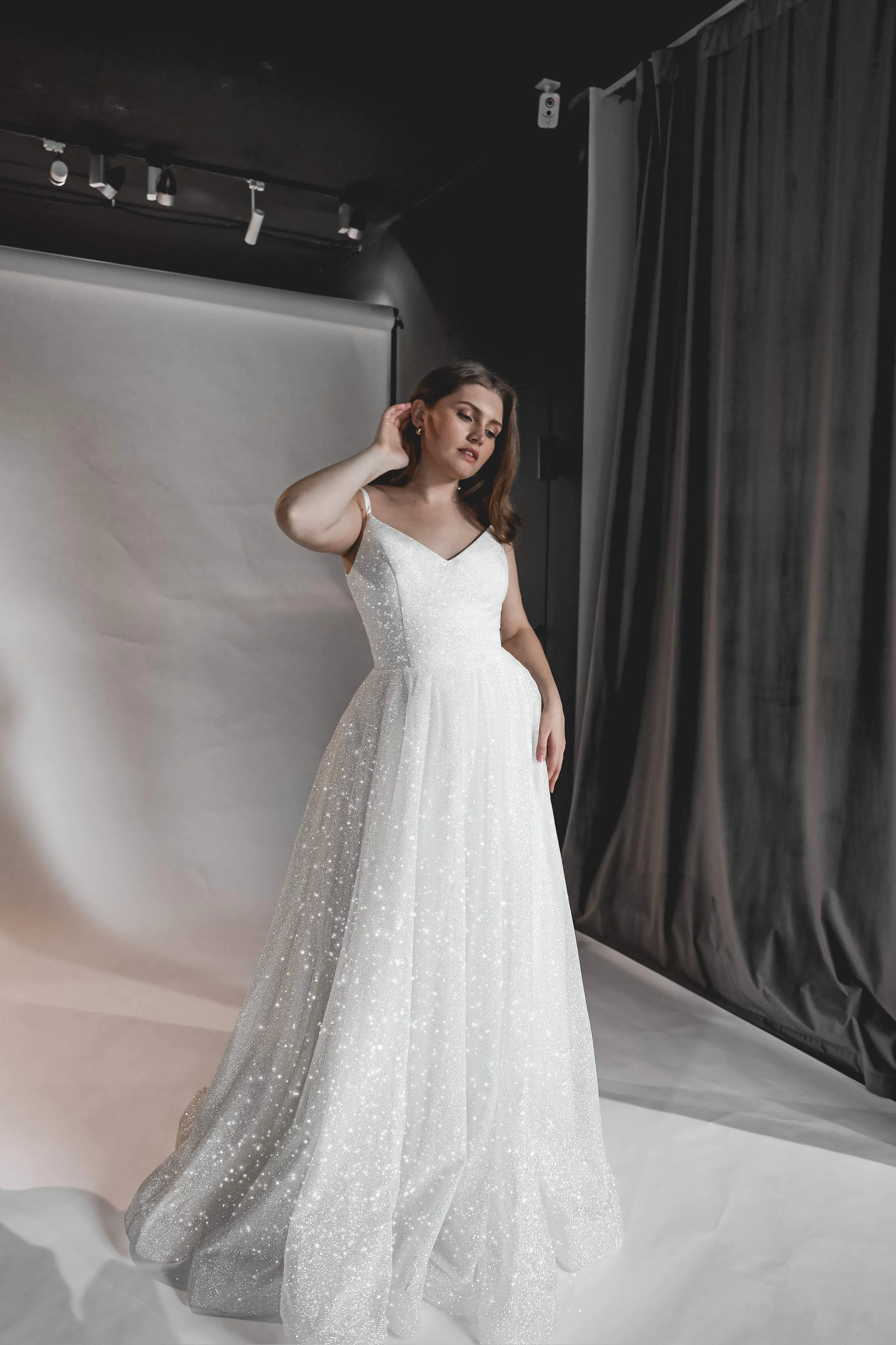 Plus Size Glitter Wedding Dress Heist