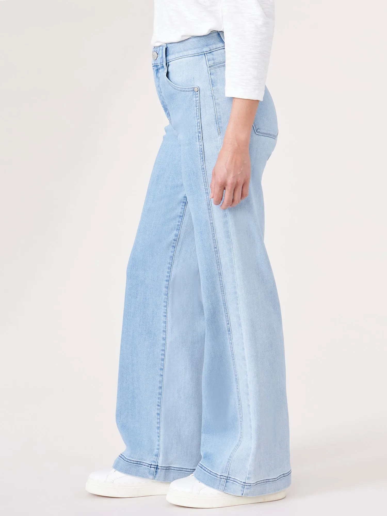 "Ab"solution® Petite Blue Skyrise Double Side Seam Wide Leg Jeans