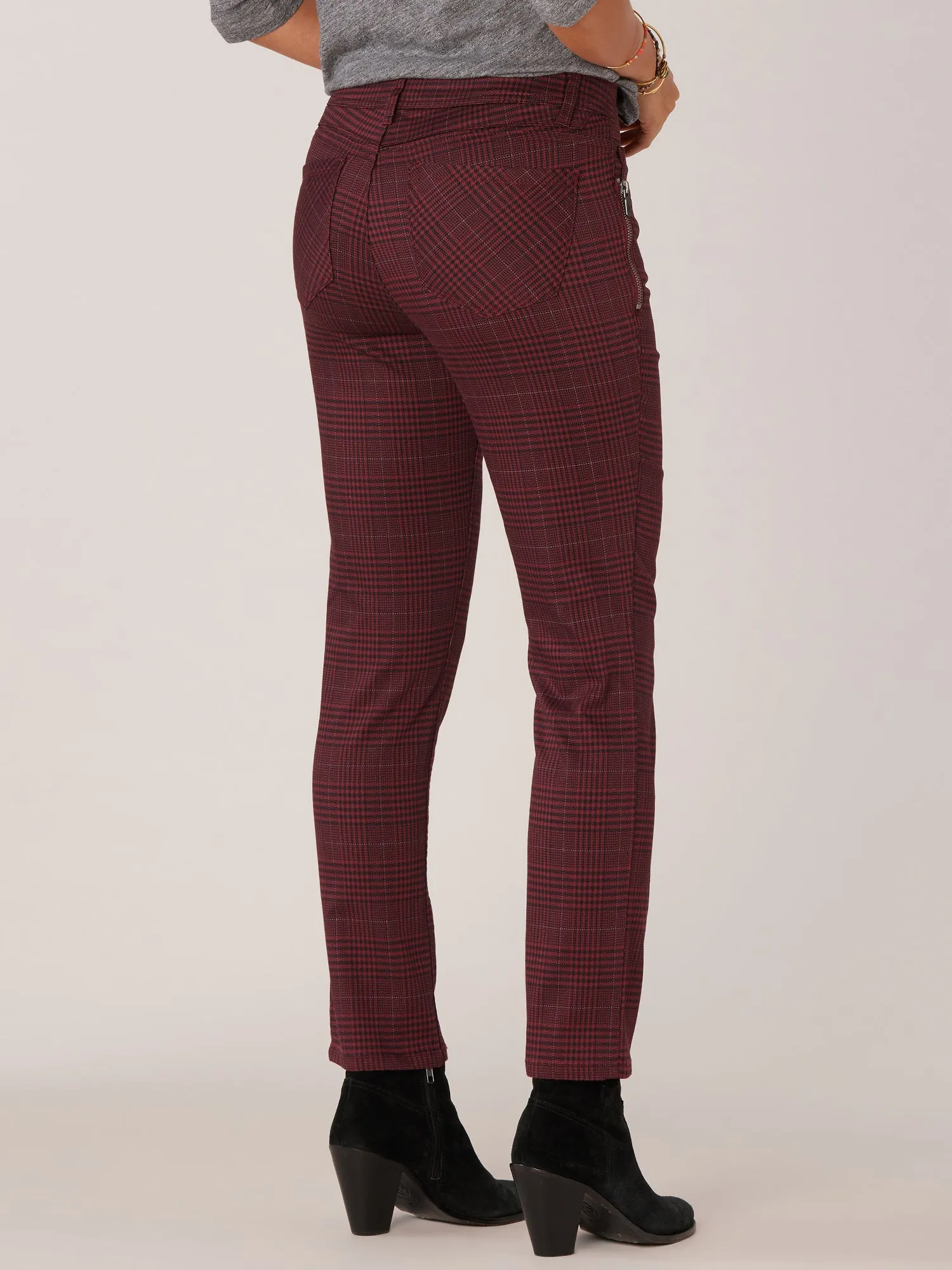 "Ab"solution® Vintage Skinny Side Zip Plaid Jeans