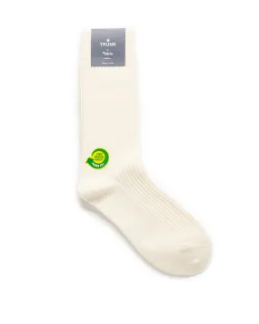 Tabio Power Fit Crew Socks: Off White