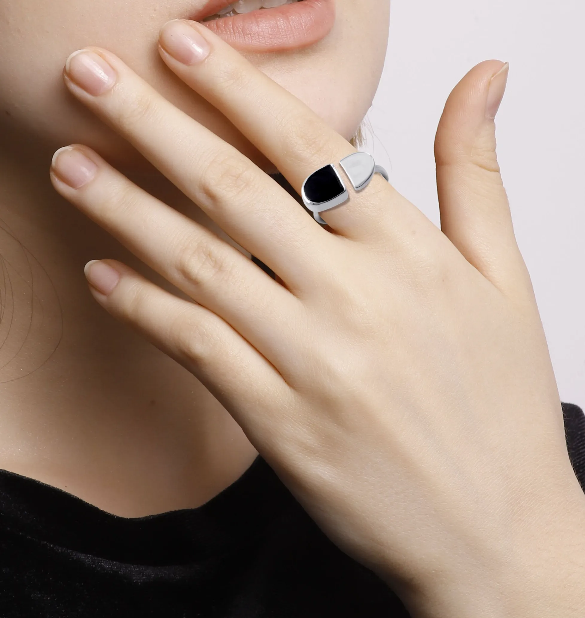 Vama | Sasha Ring | Metal-Sterling Silver | Stone-Black Onyx | Finish-Shiny